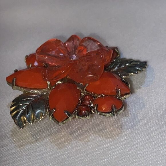 Vintage Laila Rowe Pink Lucite And Plastic Faceted Stones Flower Pin Brooch HTF - Picture 6 of 11